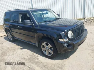 2008 Jeep Patriot Sport with VIN 1J8FF28W58D543970, listed as a IAAI auction lot 42577470 with 135,488 mi miles and . Bid and sale history available at DreamBid. Image 1.