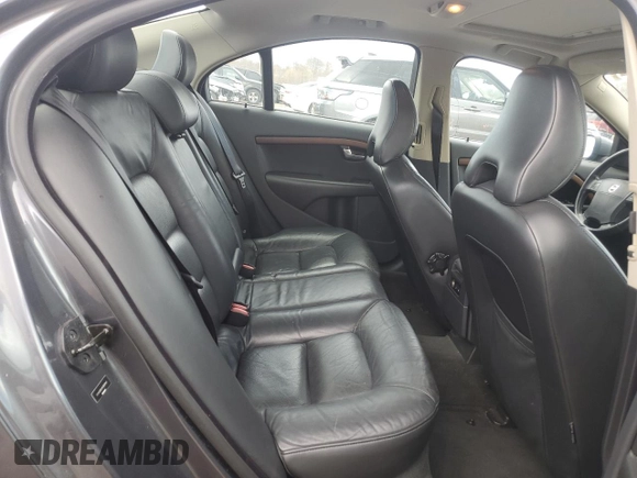 2008 Volvo S80 3.2L z VIN YV1AS982481060940, wystawiony jako Copart lot #51088435 z przebiegiem 166 165 mil mil oraz Szkoda całkowita • Salvage title. Historia ofert i sprzedaży dostępna na DreamBid. Obrazek 10.