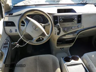 2011 Toyota Sienna LE AAS with VIN 5TDKK3DC2BS013633, listed as a Copart auction lot 88878725 with 279,557 mi miles and Salvage Title. Bid and sale history available at carsss.com. Image 8.