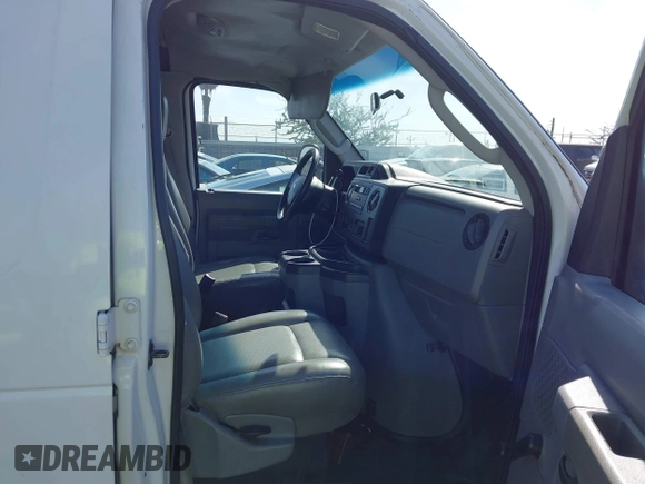 2009 Ford Econoline Cargo Commercial with VIN 1FTNE14W09DA62046, listed as a IAAI auction lot 41605647 with 100,622 mi miles and . Bid and sale history available at DreamBid. Image 5.