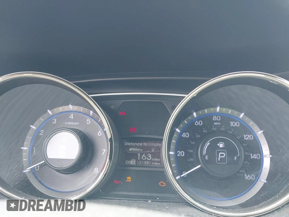 2013 Hyundai Sonata GLS with VIN 5NPEB4AC4DH628829, listed as a IAAI auction lot 42136839 with 121,381 mi miles and . Bid and sale history available at carsss.com. Image 7.
