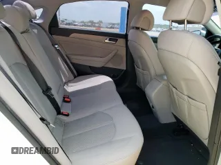 2015 Hyundai Sonata SE z VIN 5NPE24AF0FH004426, wystawiony jako Copart lot #57031915 z przebiegiem 73 493 mil mil oraz Szkoda całkowita • Salvage title. Historia ofert i sprzedaży dostępna na DreamBid. Obrazek 10.