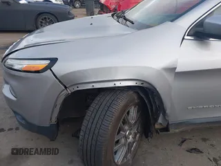 2017 Jeep Cherokee Limited with VIN 1C4PJLDB6HW526697, listed as a IAAI auction lot 42760984 with 191,897 mi miles and . Bid and sale history available at DreamBid. Image 17.