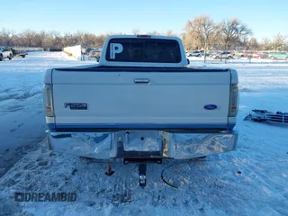 1997 Ford F-250 HD with VIN 1FTHX26F1VEA49739, listed as a IAAI auction lot 41238799 with 337,959 mi miles. Bid and sale history available at carsss.com. Image 17.