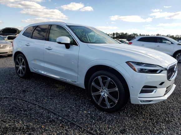 2019 Volvo XC60 Inscription with VIN LYV102RL2KB233641, listed as a Copart auction lot 80707214 with 31,324 mi miles and Non Repairable. Bid and sale history available at carsss.com. Image 4.