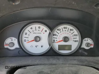 2005 Ford Escape XLS with VIN 1FMCU92Z25KB84124, listed as a Copart auction lot 49141705 with Not provided miles and Salvage title. Bid and sale history available at DreamBid. Image 9.
