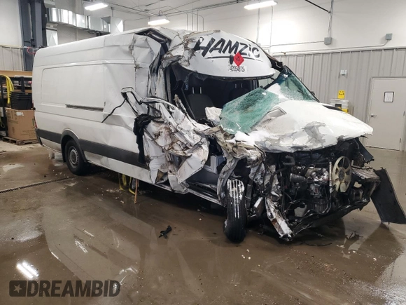 2015 Mercedes-Benz Sprinter Cargo with VIN WD3PE8DC1F5996188, listed as a Copart auction lot 42054875 with Not Provided miles and Clean Title. Bid and sale history available at carsss.com. Image 4.