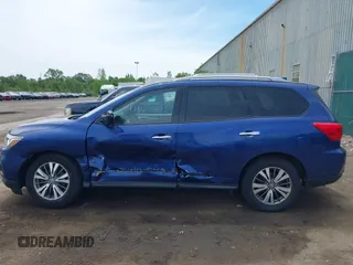 2020 Nissan Pathfinder SL with VIN 5N1DR2CM6LC610825, listed as a IAAI auction lot 42300210 with 123,226 mi miles and . Bid and sale history available at DreamBid. Image 14.