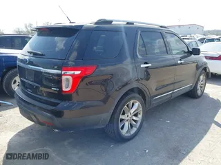 2013 Ford Explorer Limited with VIN 1FM5K8F80DGA83711, listed as a IAAI auction lot 41887865 with 77,922 mi miles. Bid and sale history available at carsss.com. Image 4.