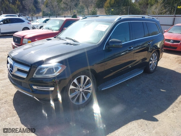 2014 Mercedes-Benz GL-Class GL 450 with VIN 4JGDF7CE6EA273036, listed as a IAAI auction lot 41767398 with 134,554 mi miles. Bid and sale history available at carsss.com. Image 17.