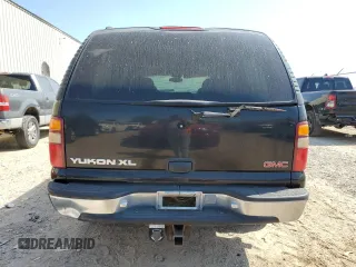 2001 GMC Yukon XL SLT with VIN 3GKGK26G51G254412, listed as a Copart auction lot 71555514 with 152,139 mi miles and Clean Title. Bid and sale history available at carsss.com. Image 6.