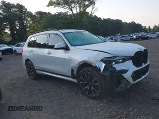 2019 BMW X7 xDrive50i with VIN 5UXCX4C53KLB40280, listed as a IAAI auction lot 39936228 with 1 mi miles. Bid and sale history available at carsss.com. Image 1.