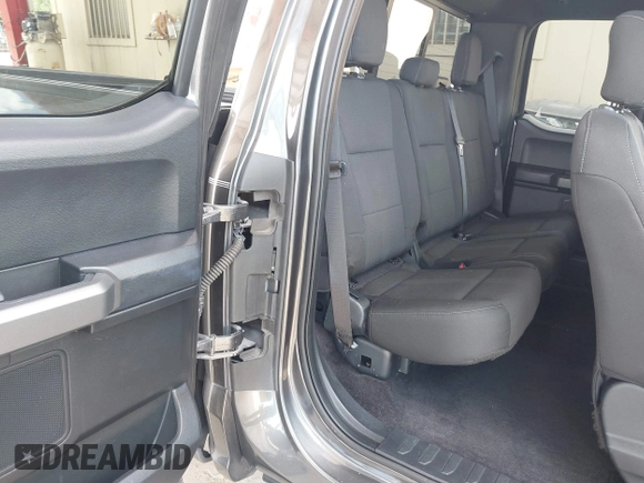 2015 Ford F-150 XL with VIN 1FTEX1CP2FFB95489, listed as a IAAI auction lot 42463991 with 164,981 mi miles and . Bid and sale history available at DreamBid. Image 8.