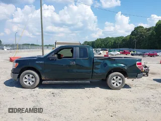 2014 Ford F-150 XL z VIN 1FTEX1CM2EFB18156, wystawiony jako IAAI lot #42564598 z przebiegiem 211 893 mil mil oraz . Historia ofert i sprzedaży dostępna na DreamBid. Obrazek 14.