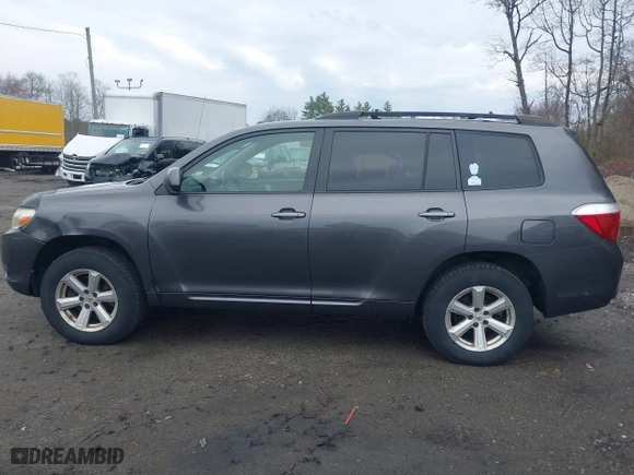 2008 Toyota Highlander with VIN JTEES41A082084864, listed as a IAAI auction lot 42049327 with 266,024 mi miles. Bid and sale history available at carsss.com. Image 14.