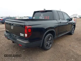 2019 Honda Ridgeline Sport z VIN 5FPYK2F18KB007749, wystawiony jako IAAI lot #41478132 z przebiegiem 100 457 mil mil oraz . Historia ofert i sprzedaży dostępna na DreamBid. Obrazek 4.
