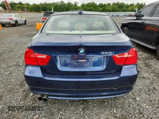 2011 BMW 3 Series 328i with VIN WBAPH5G54BNM74168, listed as a Copart auction lot 65030385 with 104,486 mi miles and Clean title. Bid and sale history available at DreamBid. Image 6.