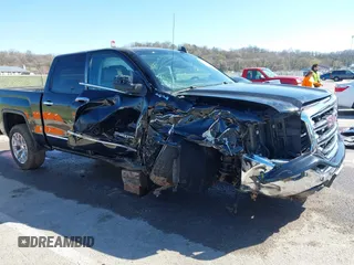 2017 GMC Sierra 1500 SLT z VIN 3GTU2NEC0HG152900, wystawiony jako IAAI lot #41840588 z przebiegiem 114 677 mil mil oraz . Historia ofert i sprzedaży dostępna na DreamBid. Obrazek 6.
