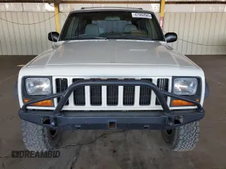 2001 Jeep Cherokee Sport with VIN 1J4FT48S21L614119, listed as a Copart auction lot 47362065 with 184,750 mi miles and Clean Title. Bid and sale history available at carsss.com. Image 5.