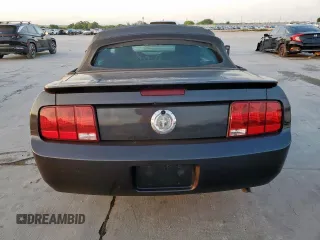 2008 Ford Mustang Deluxe with VIN 1ZVHT84N385138092, listed as a Copart auction lot 53096055 with 162,185 mi miles and Clean Title. Bid and sale history available at carsss.com. Image 6.