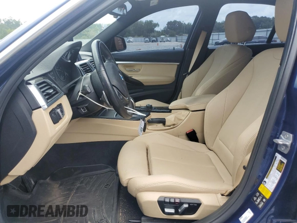 2018 BMW 3 Series 330i xDrive with VIN WBA8D9C54JEM31705, listed as a Copart auction lot 58026075 with 80,344 mi miles and Salvage title. Bid and sale history available at DreamBid. Image 7.