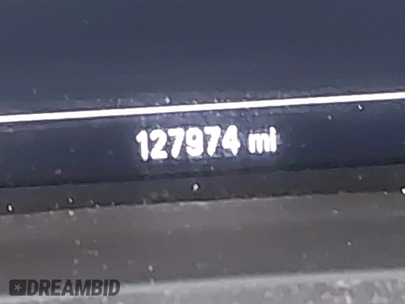 2017 GMC Acadia SLE z VIN 1GKKNKLAXHZ212572, wystawiony jako IAAI lot #42385441 z przebiegiem 127 974 mil mil oraz . Historia ofert i sprzedaży dostępna na DreamBid. Obrazek 15.
