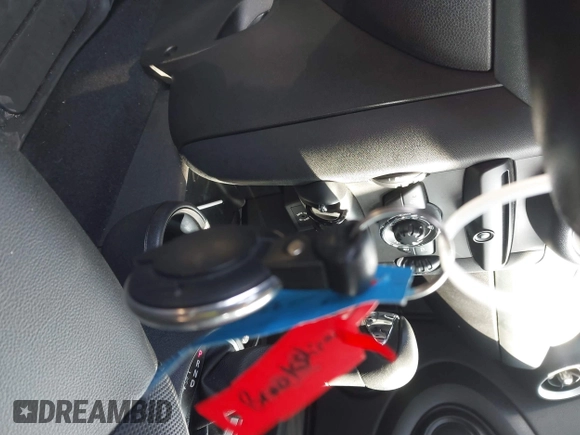 2012 MINI Hardtop with VIN WMWSU3C54CT259872, listed as a IAAI auction lot 41698147 with 98,181 mi miles and . Bid and sale history available at DreamBid. Image 11.