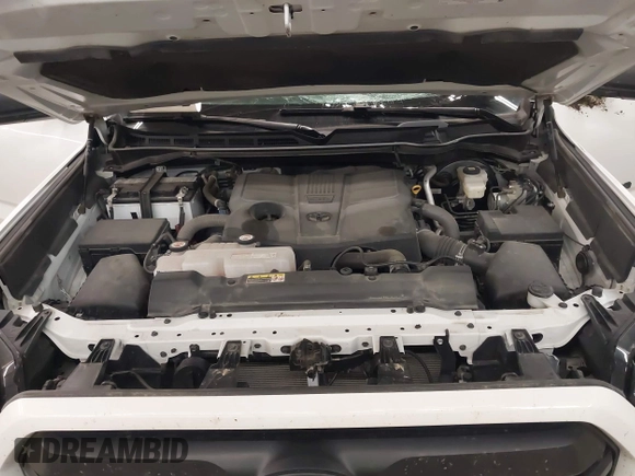 2022 Toyota Tundra SR5 с VIN 5TFLA5DBXNX029202, выставлен на аукционе IAAI как лот 42152386 с пробегом 61 454 миль миль и . История ставок и продаж доступна на DreamBid. Изображение 10.