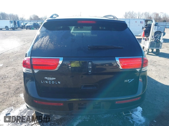 2014 Lincoln MKX with VIN 2LMDJ6JK1EBL18295, listed as a IAAI auction lot 41658053 with 93,931 mi miles. Bid and sale history available at carsss.com. Image 16.