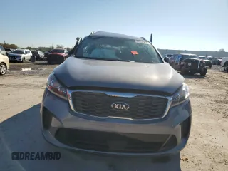 2020 Kia Sorento LX z VIN 5XYPG4A3XLG667554, wystawiony jako Copart lot #46855255 z przebiegiem 31 809 mil mil oraz Szkoda całkowita • Salvage title. Historia ofert i sprzedaży dostępna na DreamBid. Obrazek 5.