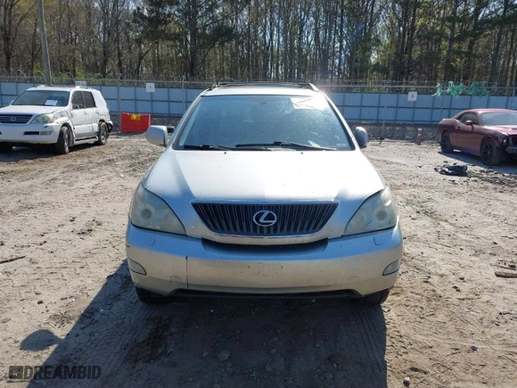 2004 Lexus RX 330 with VIN 2T2GA31U64C001353, listed as a IAAI auction lot 41910882 with 137,275 mi miles. Bid and sale history available at carsss.com. Image 6.