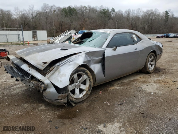 2014 Dodge Challenger SXT with VIN 2C3CDYAG1EH107500, listed as a Copart auction lot 45192575 with 139,151 mi miles and Salvage Title. Bid and sale history available at carsss.com. Image 1.