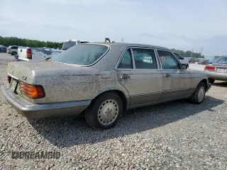 1986 Mercedes-Benz 420 Series 420SEL with VIN WDBCA35D6GA224335, listed as a Copart auction lot 53899235 with 194,582 mi miles and Clean Title. Bid and sale history available at carsss.com. Image 3.