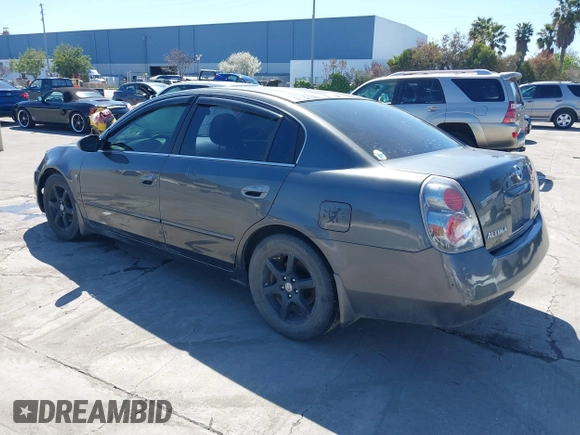 2006 Nissan Altima 2.5 with VIN 1N4AL11D06N405201, listed as a IAAI auction lot 41817603 with 160,179 mi miles. Bid and sale history available at carsss.com. Image 3.