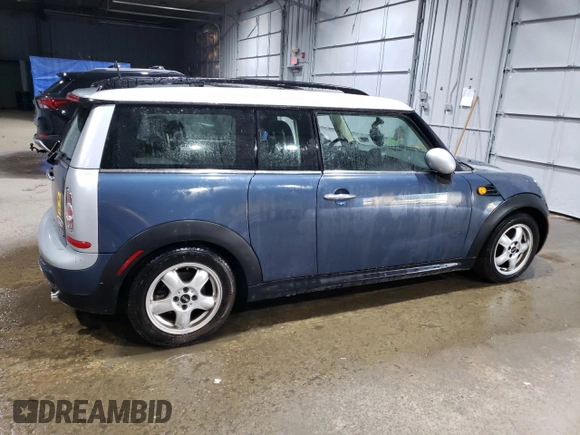 2011 MINI Clubman z VIN WMWZF3C51BTX81754, wystawiony jako Copart lot #64674524 z przebiegiem 109 083 mil mil oraz Szkoda całkowita • Salvage title. Historia ofert i sprzedaży dostępna na DreamBid. Obrazek 3.