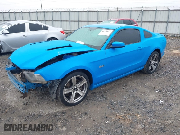 2013 Ford Mustang GT with VIN 1ZVBP8CF4D5268218, listed as a IAAI auction lot 41555868 with 219,385 mi miles. Bid and sale history available at carsss.com. Image 17.