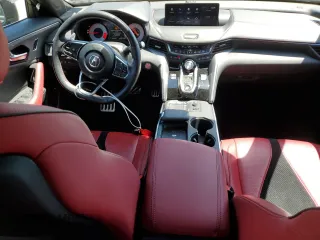 2023 Acura TLX w/A-Spec Package z VIN 19UUB5F59PA000337, wystawiony jako Copart lot #54822665 z przebiegiem 25 023 mil mil oraz Szkoda całkowita • Salvage title. Historia ofert i sprzedaży dostępna na DreamBid. Obrazek 8.