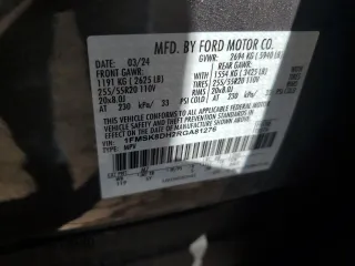 2024 Ford Explorer XLT с VIN 1FMSK8DH2RGA81276, выставлен на аукционе Copart как лот 57117385 с пробегом 13 693 миль миль и Чистый • Clean title. История ставок и продаж доступна на DreamBid. Изображение 13.