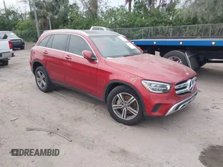 2021 Mercedes-Benz GLC with VIN W1N0G8DB4MF891718, listed as a IAAI auction lot 41576070 with 42,485 mi miles. Bid and sale history available at carsss.com. Image 1.