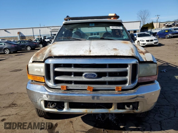 1999 Ford F-250 XL with VIN 1FTNX21L0XEB46210, listed as a Copart auction lot 45749725 with 221,529 mi miles and Salvage title. Bid and sale history available at DreamBid. Image 5.