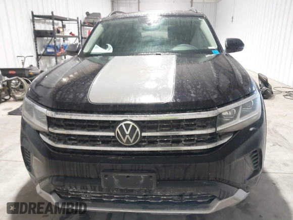 2021 Volkswagen Atlas 3.6L V6 SE w/Technology with VIN 1V2KR2CA7MC540494, listed as a IAAI auction lot 41562095 with 105,795 mi miles. Bid and sale history available at carsss.com. Image 12.