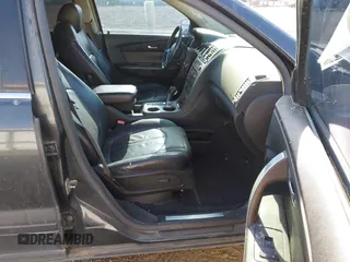 2007 GMC Acadia SLT with VIN 1GKEV23707J129974, listed as a IAAI auction lot 42090544 with 168,420 mi miles. Bid and sale history available at carsss.com. Image 5.