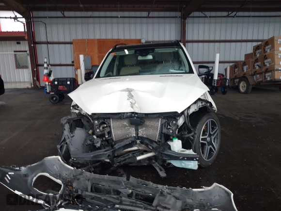2017 Mercedes-Benz GLE 400 with VIN 4JGDA5GB1HA859957, listed as a IAAI auction lot 41946521 with 88,696 mi miles and . Bid and sale history available at DreamBid. Image 11.