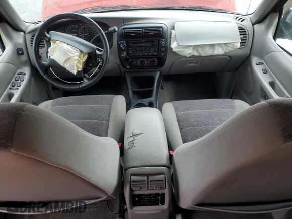 2000 Ford Explorer XLT z VIN 1FMZU73E3YUB16272, wystawiony jako Copart lot #59479125 z przebiegiem 146 722 mil mil oraz Szkoda całkowita • Salvage title. Historia ofert i sprzedaży dostępna na DreamBid. Obrazek 8.