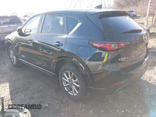 2024 Mazda CX-5 2.5 S Preferred Package with VIN JM3KFBCL1R0444839, listed as a IAAI auction lot 41217029 with 10,861 mi miles. Bid and sale history available at carsss.com. Image 3.