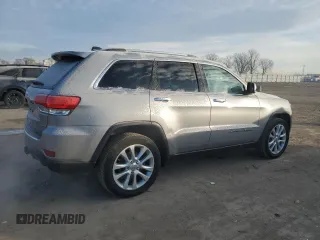 2017 Jeep Grand Cherokee Limited with VIN 1C4RJFBG8HC914248, listed as a Copart auction lot 82852044 with 83,143 mi miles and Salvage Title. Bid and sale history available at carsss.com. Image 3.
