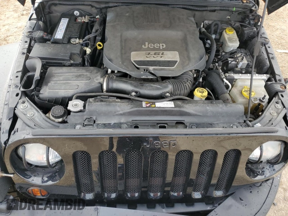 2013 Jeep Wrangler Unlimited Sahara with VIN 1C4BJWEG8DL584909, listed as a Copart auction lot 58520555 with 91,633 mi miles and Salvage title. Bid and sale history available at DreamBid. Image 11.