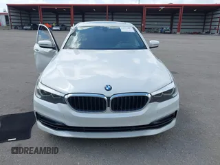 2020 BMW 5 Series 530i z VIN WBAJR3C02LWW65567, wystawiony jako IAAI lot #42113467 z przebiegiem 51 300 mil mil oraz . Historia ofert i sprzedaży dostępna na DreamBid. Obrazek 12.