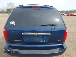 2001 Chrysler Town & Country LXi with VIN 2C4GP54L81R352276, listed as a IAAI auction lot 42059587 with 93,283 mi miles and . Bid and sale history available at DreamBid. Image 16.