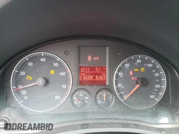 2007 Volkswagen Rabbit с VIN WVWBR71K47W248718, выставлен на аукционе Copart как лот 55267755 с пробегом 216 008 миль миль и Списание • Salvage title. История ставок и продаж доступна на DreamBid. Изображение 9.